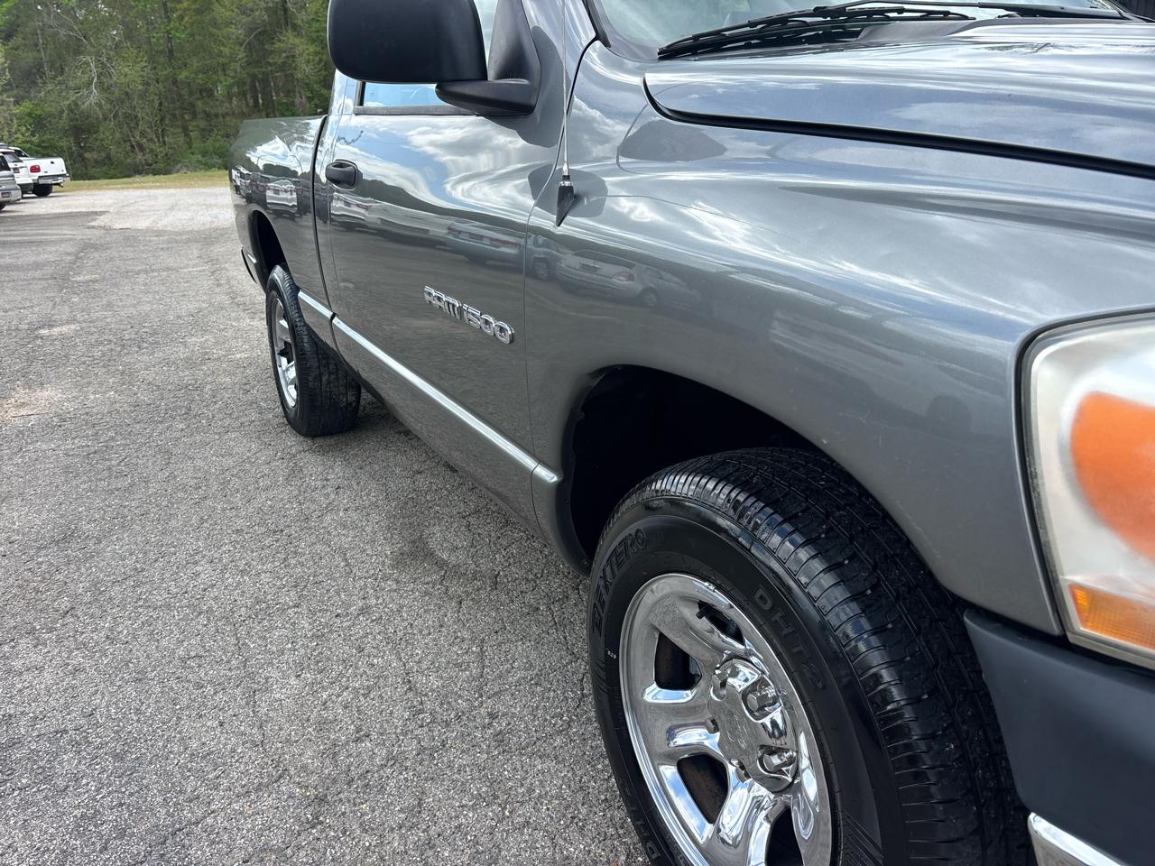 Dodge Ram 1500 Laramie 2WD 2006
