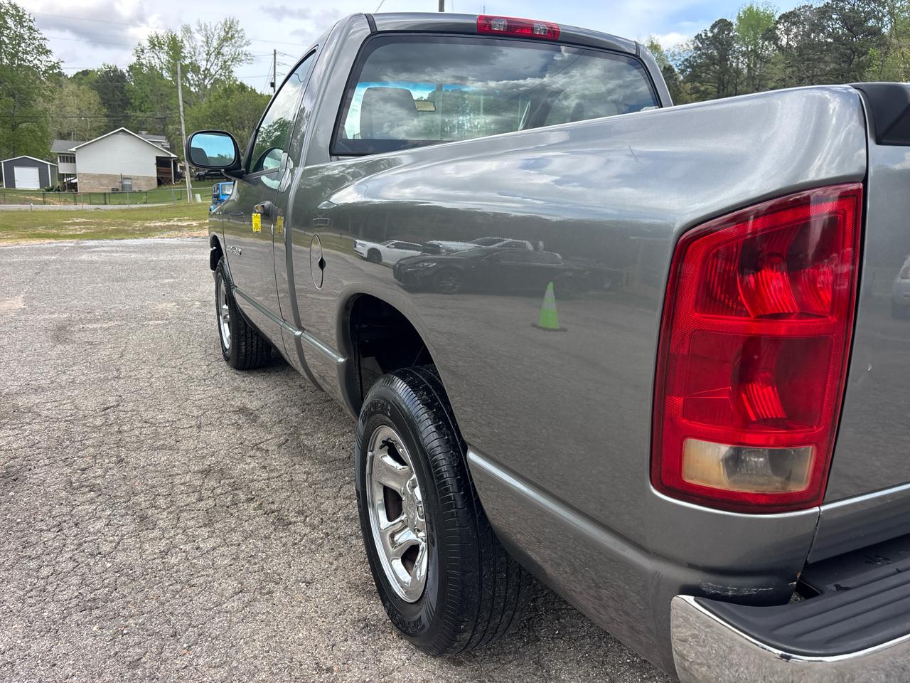 Dodge Ram 1500 Laramie 2WD 2006