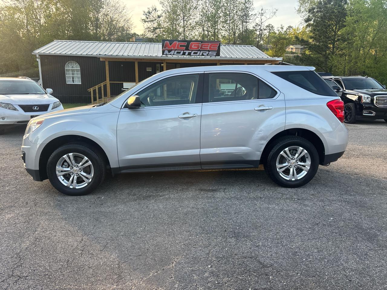 Chevrolet Equinox LS FWD 2010