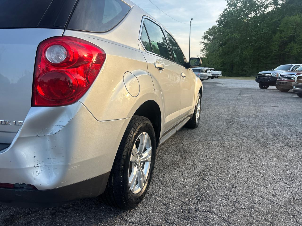 Chevrolet Equinox LS FWD 2010
