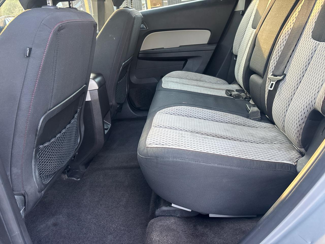 Chevrolet Equinox LS FWD 2010