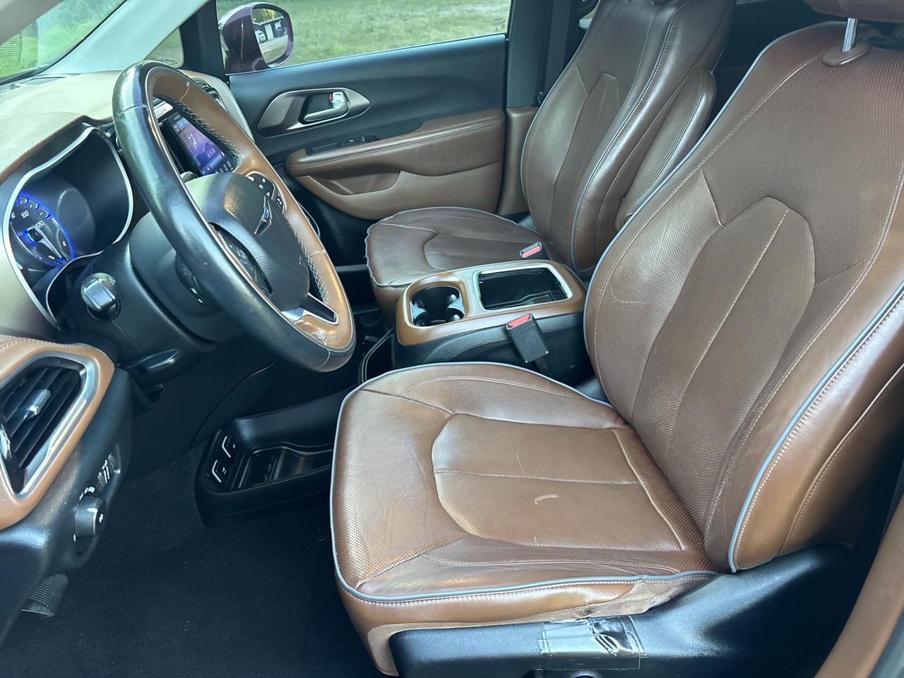 Chrysler Pacifica Limited 2017