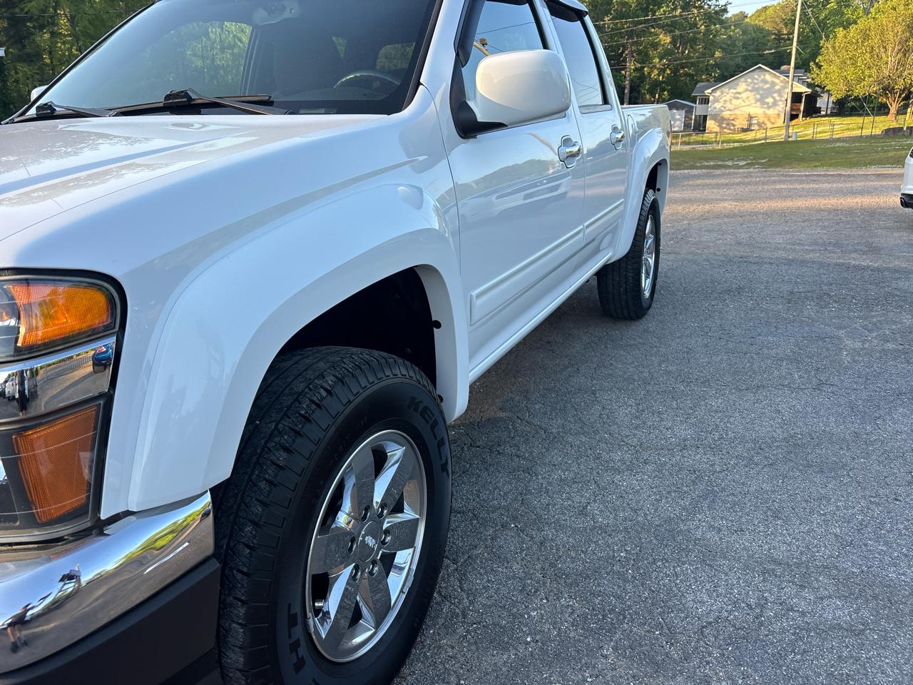 GMC Canyon SLE Crew Cab 2WD 2012