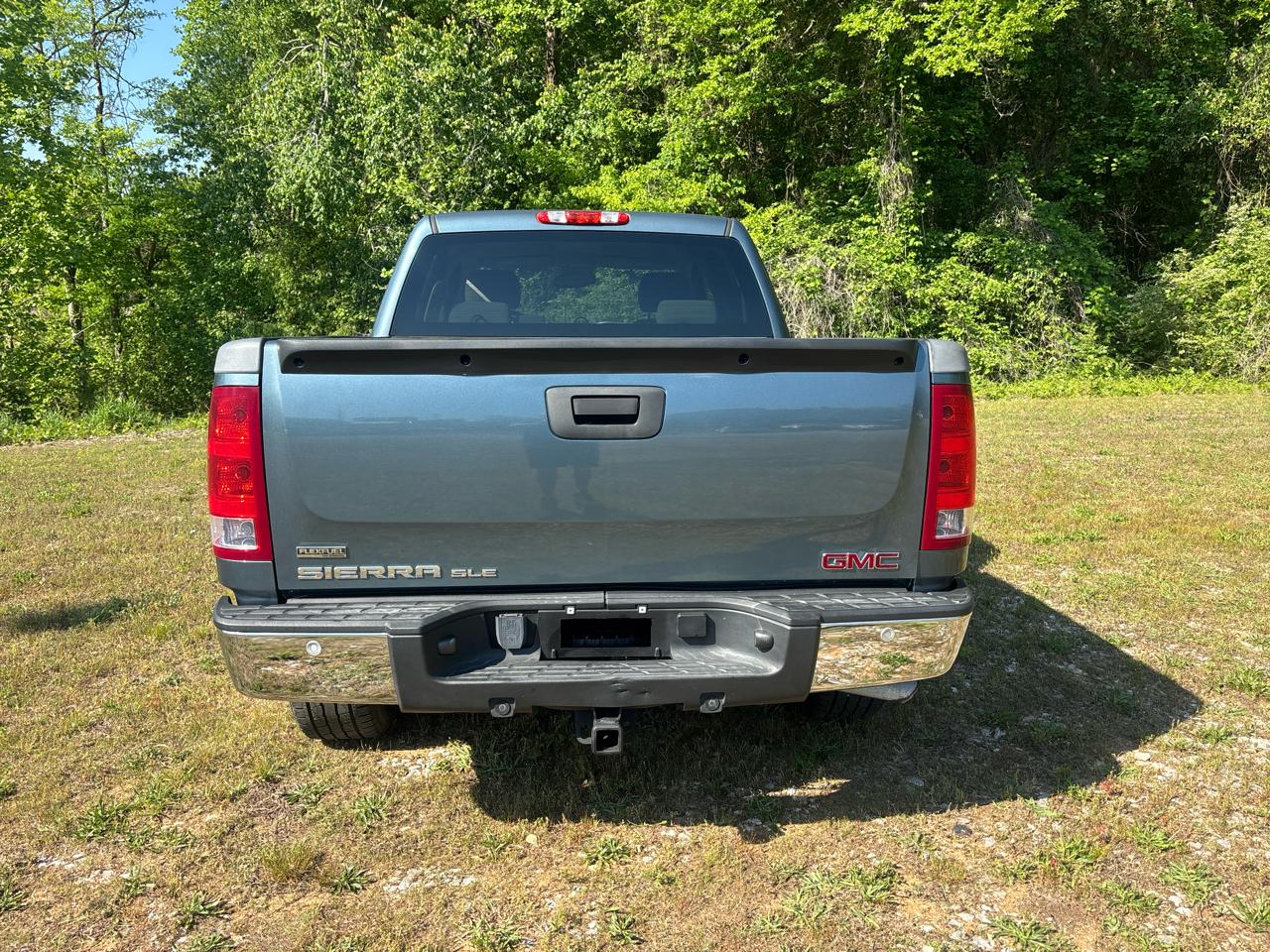 GMC Sierra 1500 SLE Crew Cab 2WD 2011
