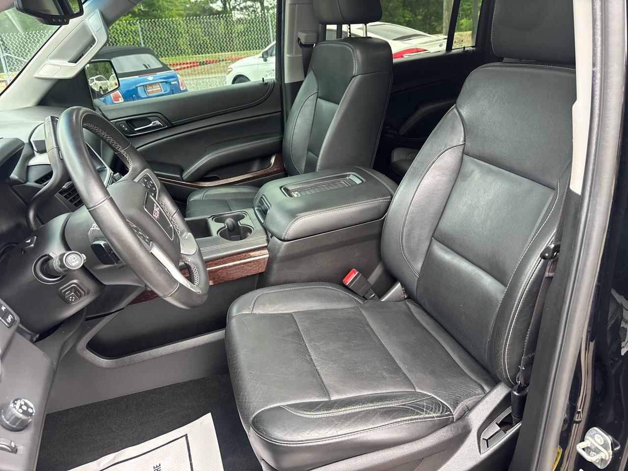 GMC Yukon XL SLT 2WD 2017