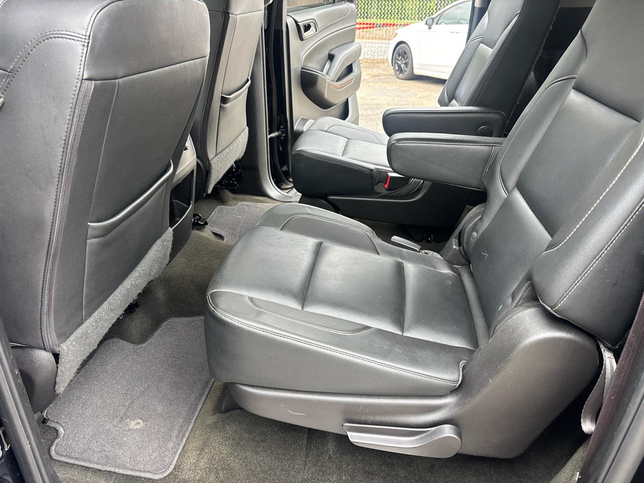 GMC Yukon XL SLT 2WD 2017