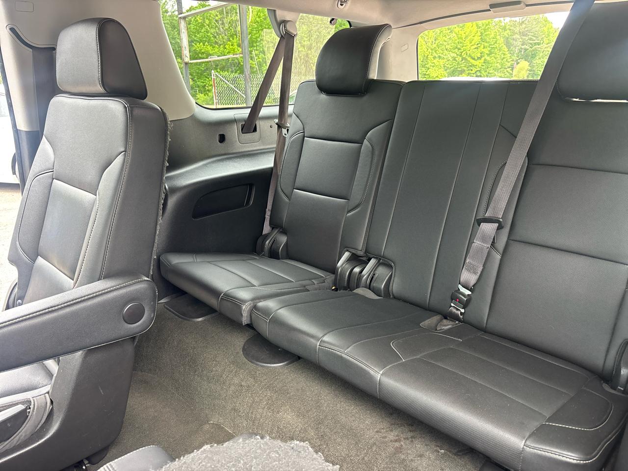 GMC Yukon XL SLT 2WD 2017