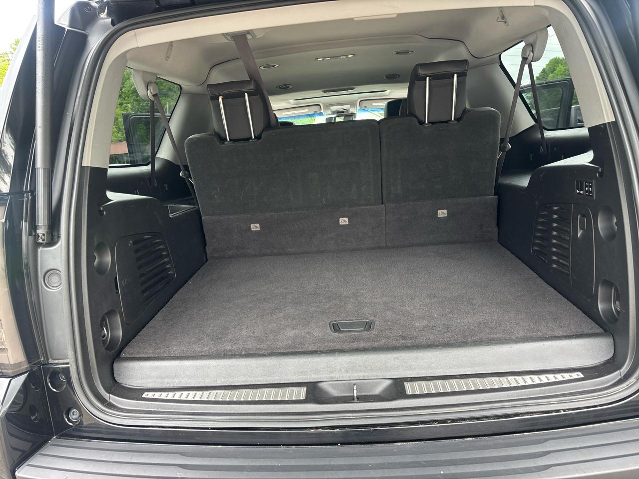 GMC Yukon XL SLT 2WD 2017