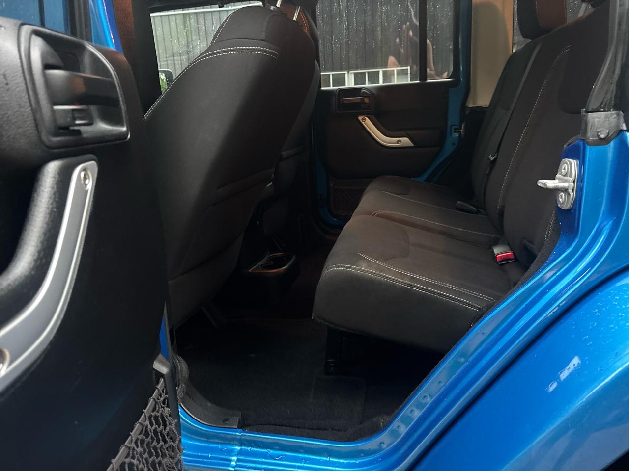 Jeep Wrangler Unlimited Sahara 4WD 2016