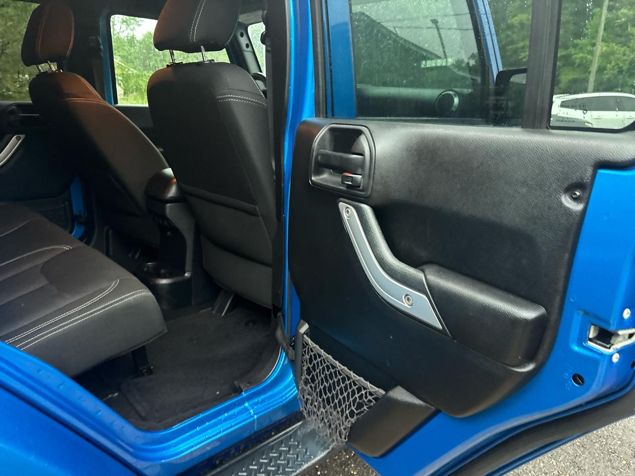 Jeep Wrangler Unlimited Sahara 4WD 2016