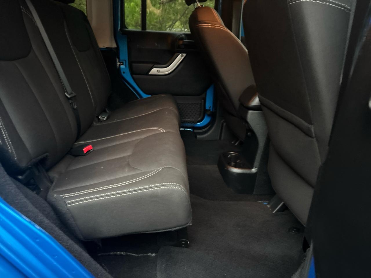 Jeep Wrangler Unlimited Sahara 4WD 2016