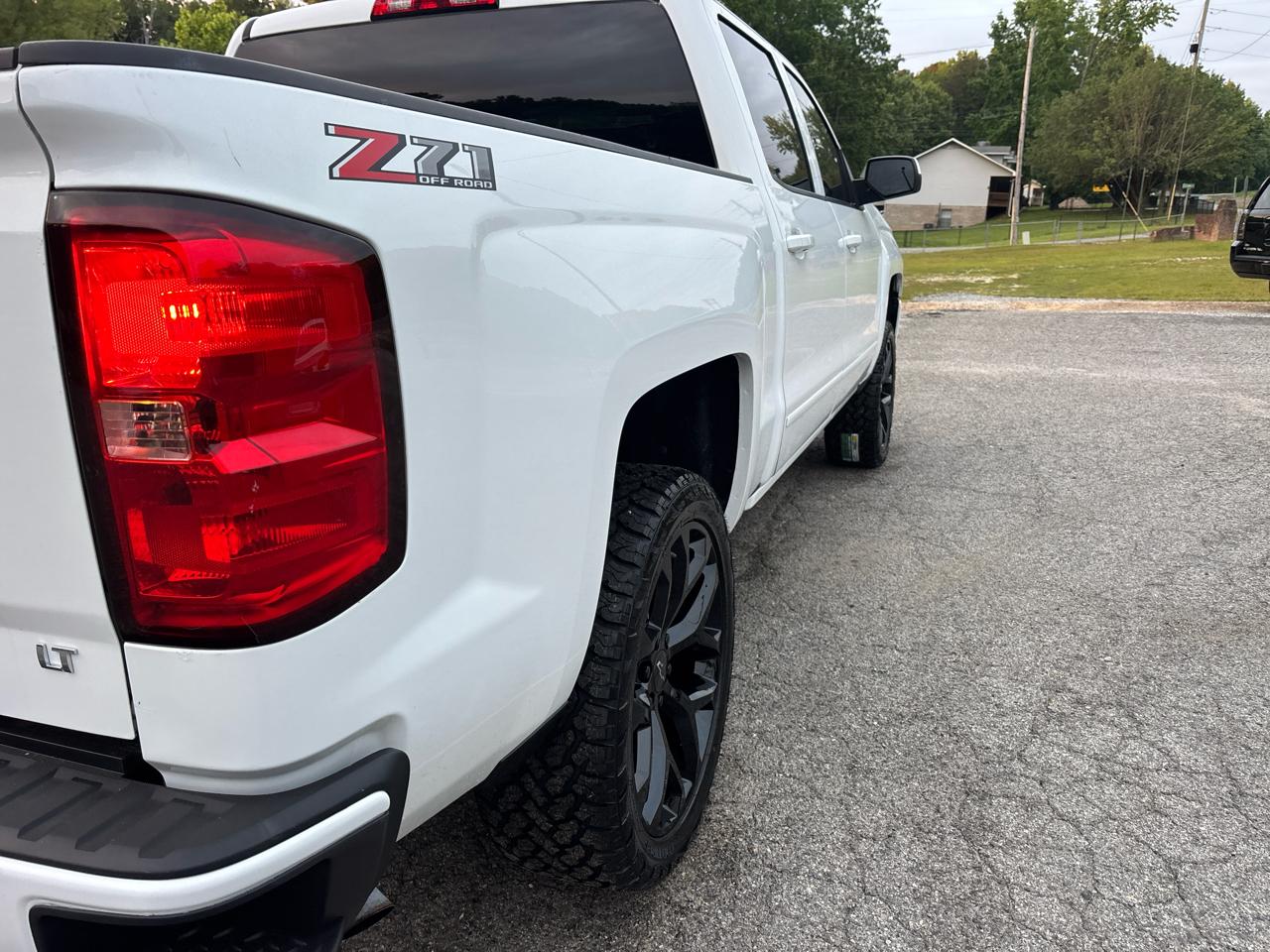 Chevrolet Silverado 1500 LT Crew Cab 4WD 2018