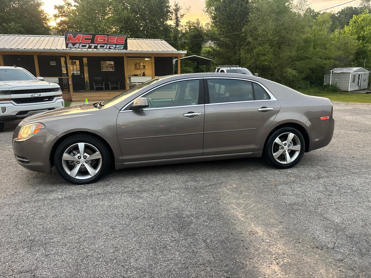 Chevrolet Malibu 1LT 2012
