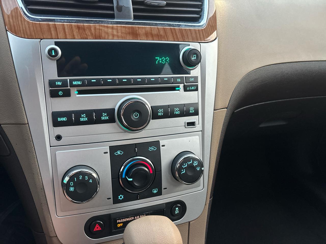 Chevrolet Malibu 1LT 2012