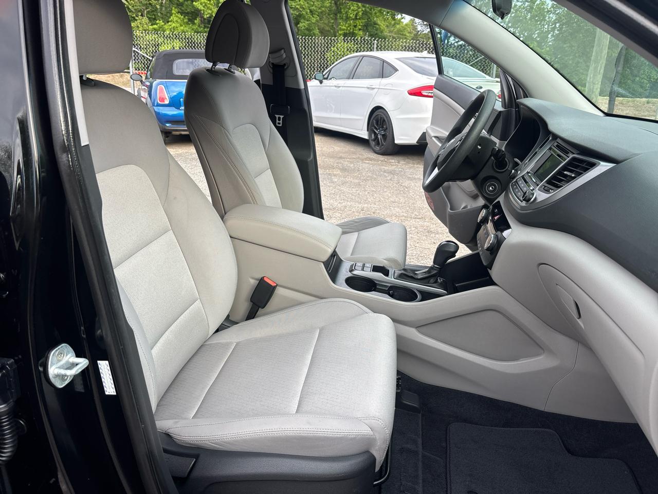 Hyundai Tucson SE 2017