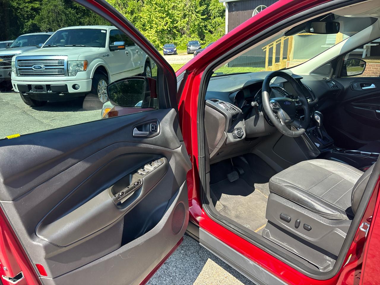 Ford Escape Titanium FWD 2014