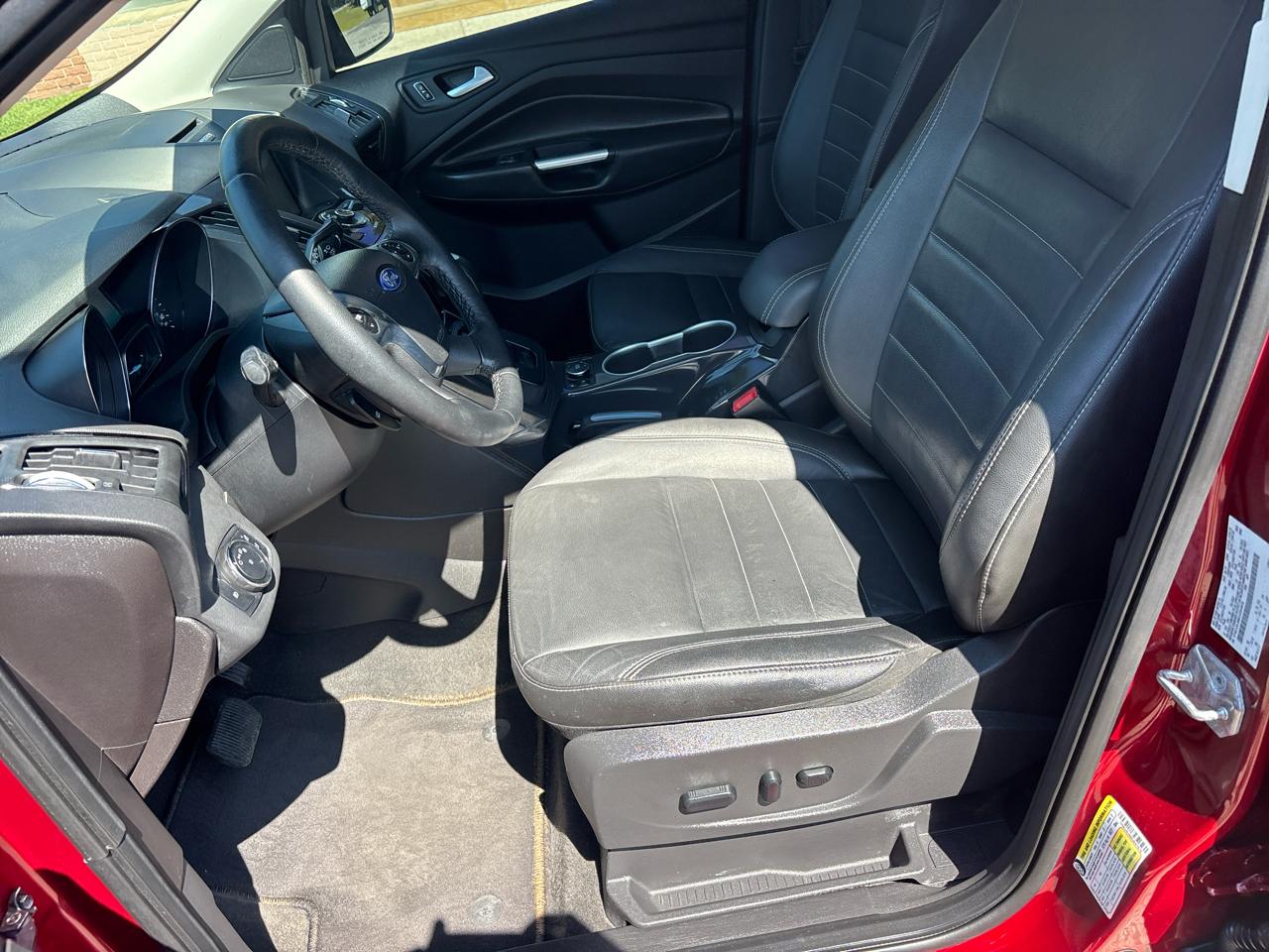 Ford Escape Titanium FWD 2014