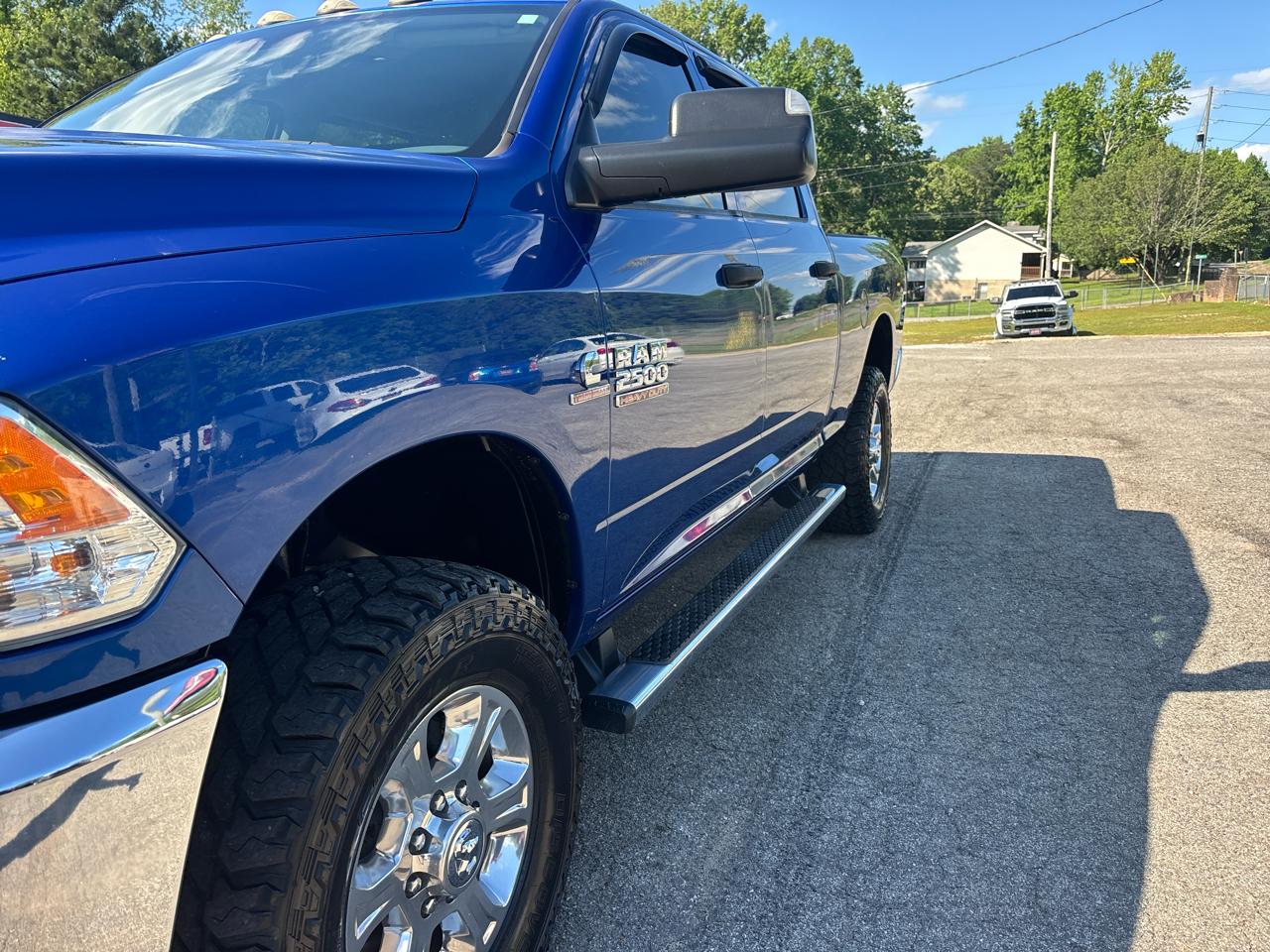 RAM 2500 Tradesman Crew Cab SWB 4WD 2018