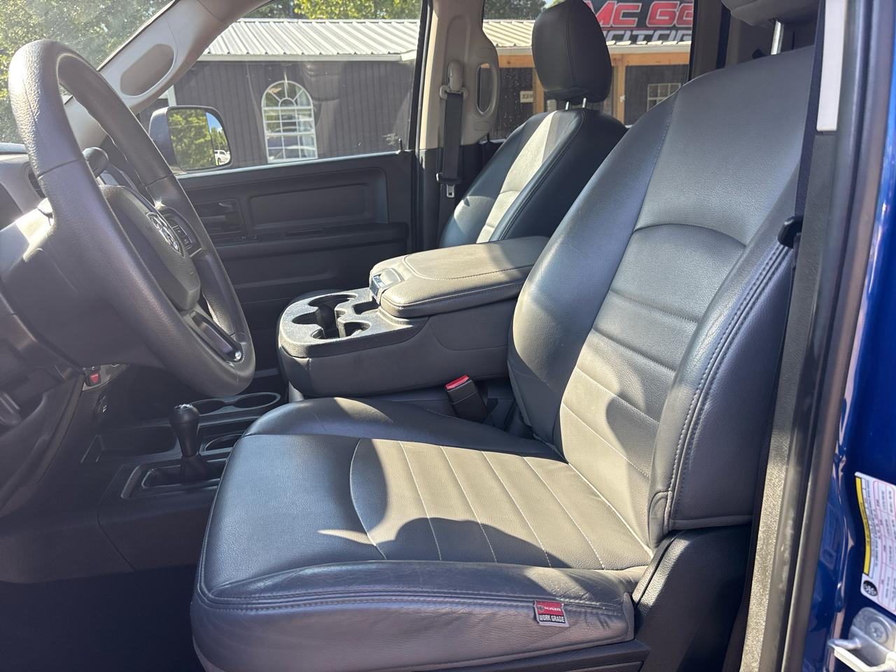 RAM 2500 Tradesman Crew Cab SWB 4WD 2018