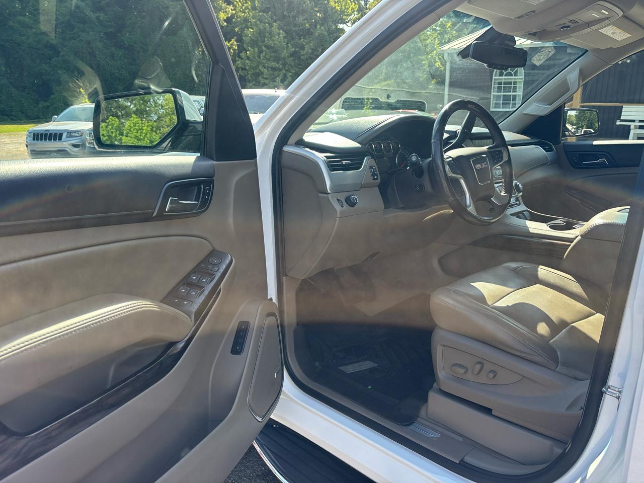 GMC Yukon SLT 2WD 2019