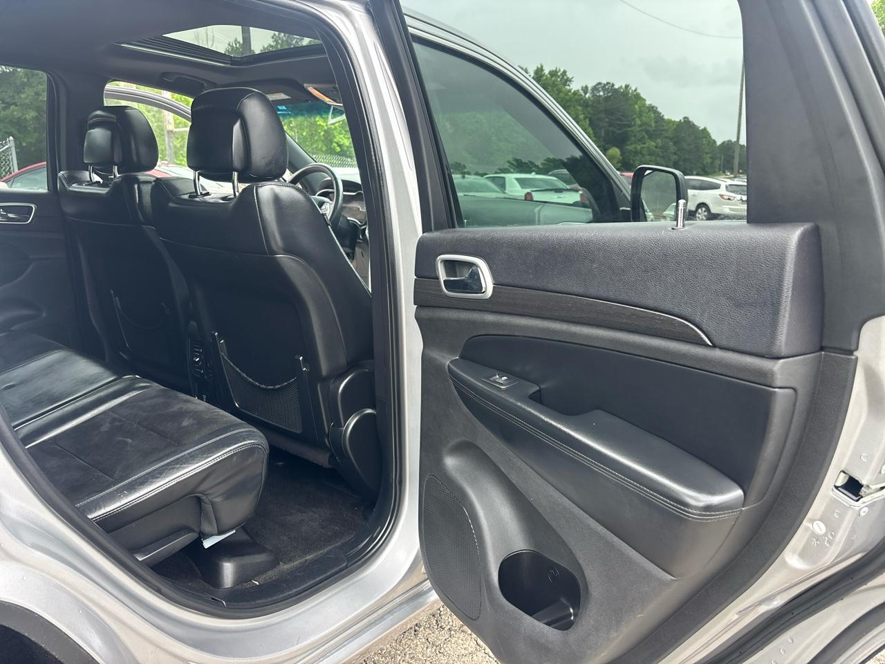 Jeep Grand Cherokee Laredo 4WD 2015