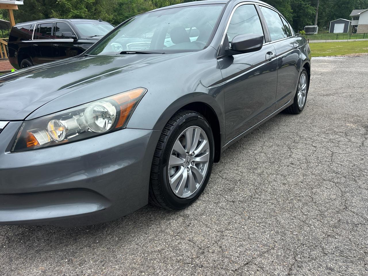 Honda Accord EX Sedan AT 2011