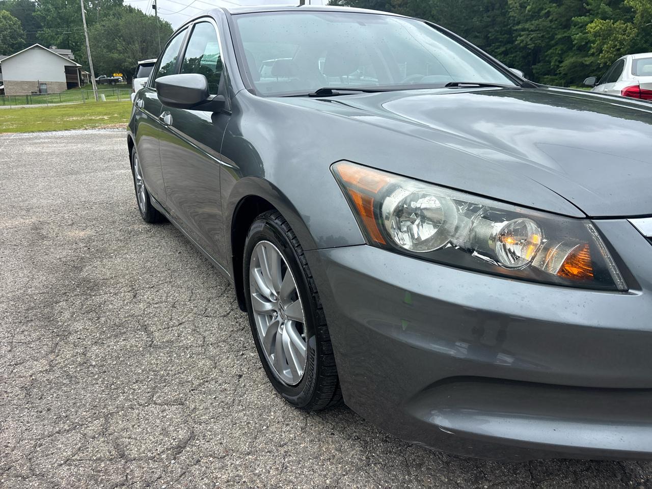 Honda Accord EX Sedan AT 2011