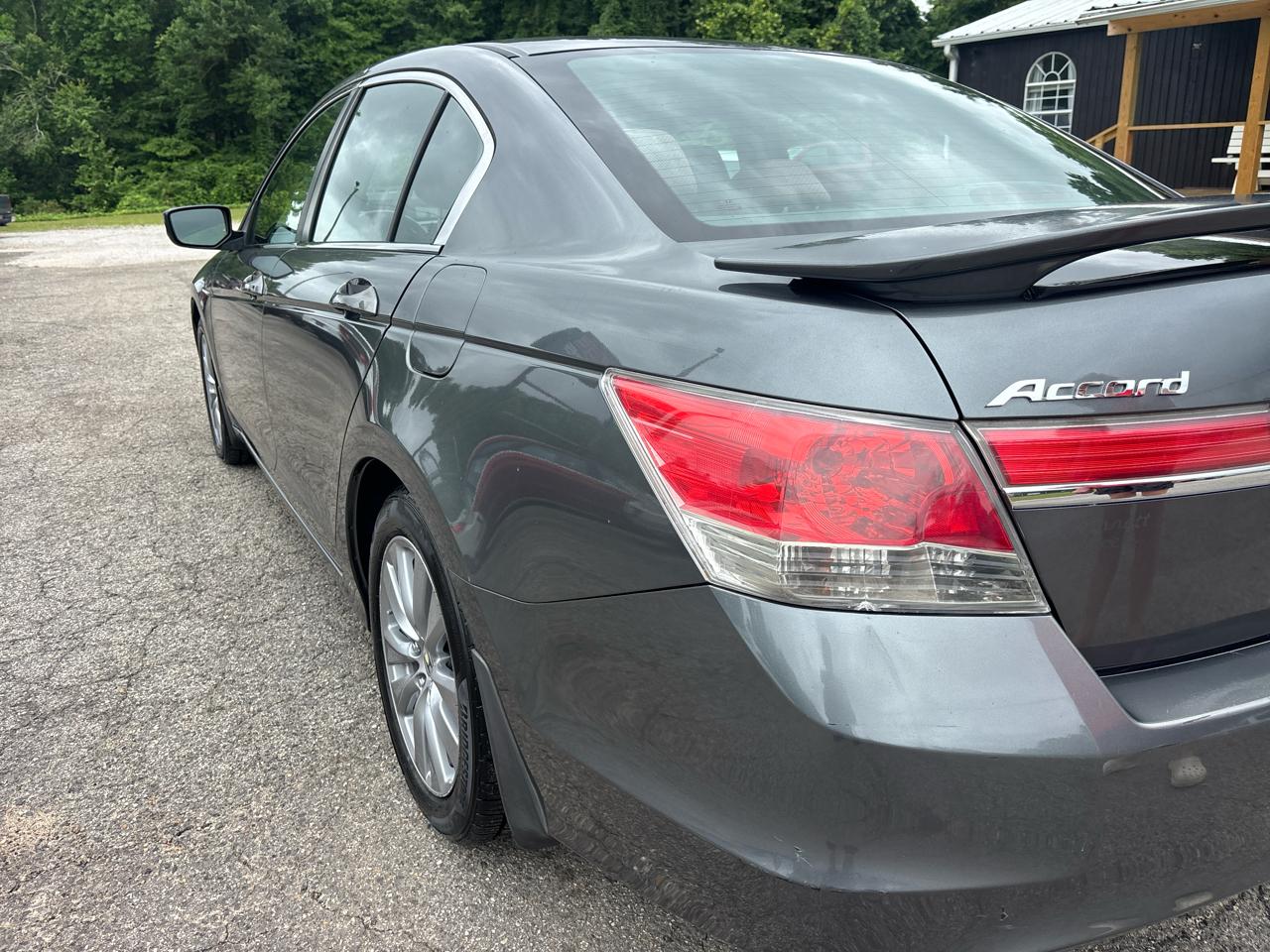 Honda Accord EX Sedan AT 2011