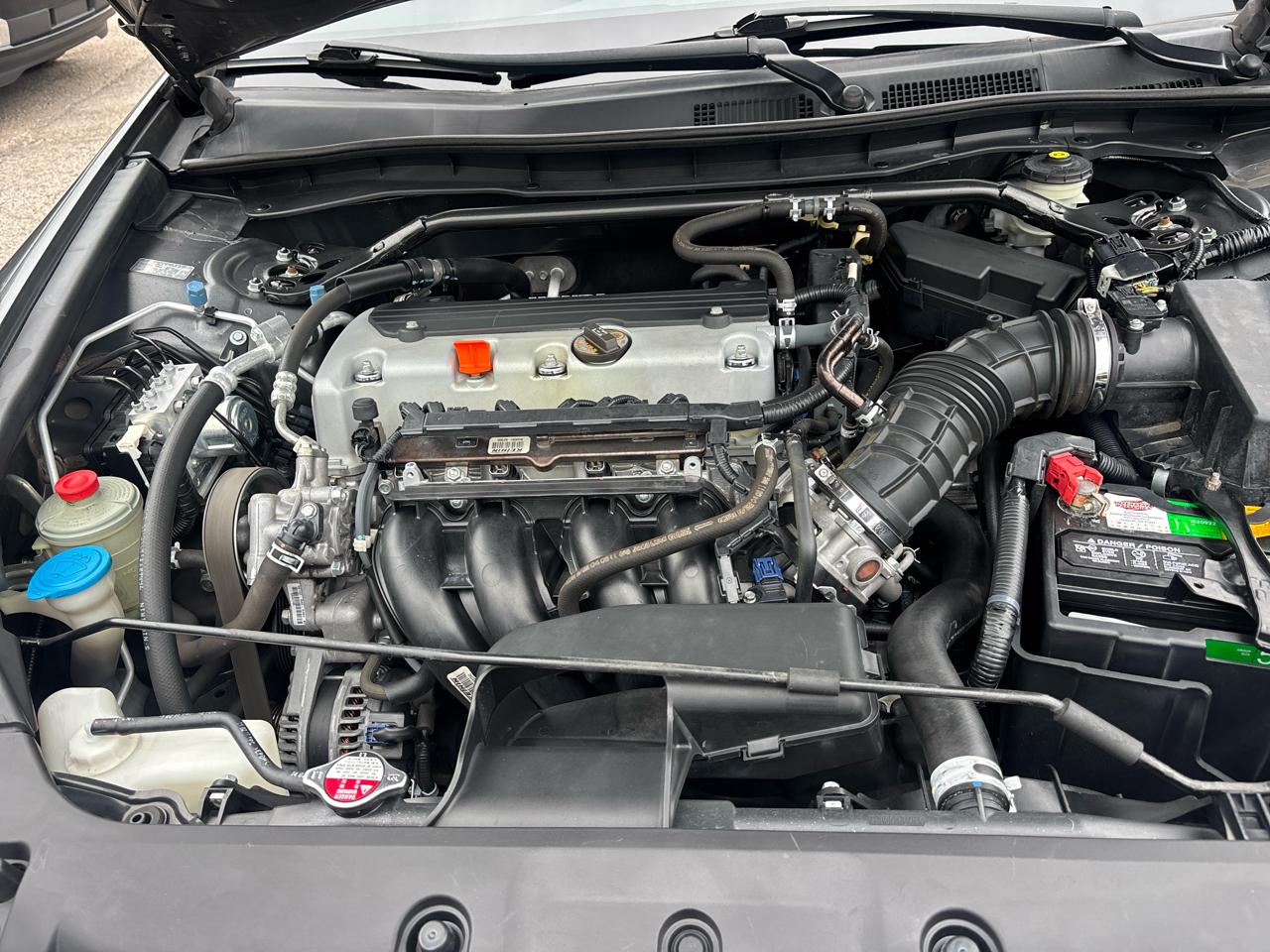 Honda Accord EX Sedan AT 2011