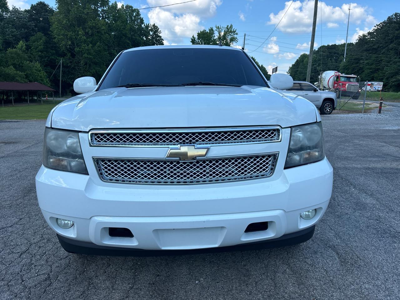 Chevrolet Suburban LT1 1500 4WD 2009