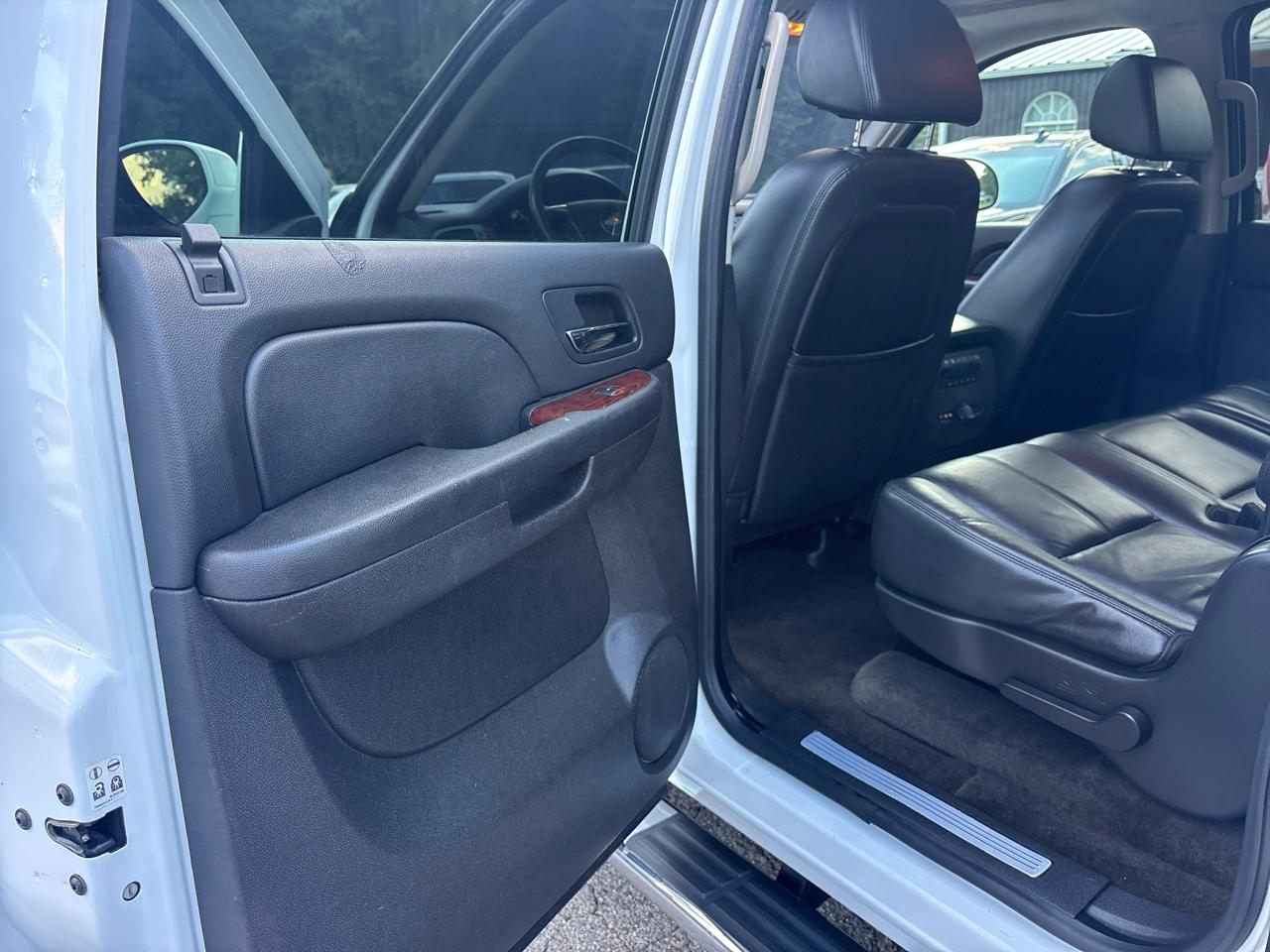 Chevrolet Suburban LT1 1500 4WD 2009