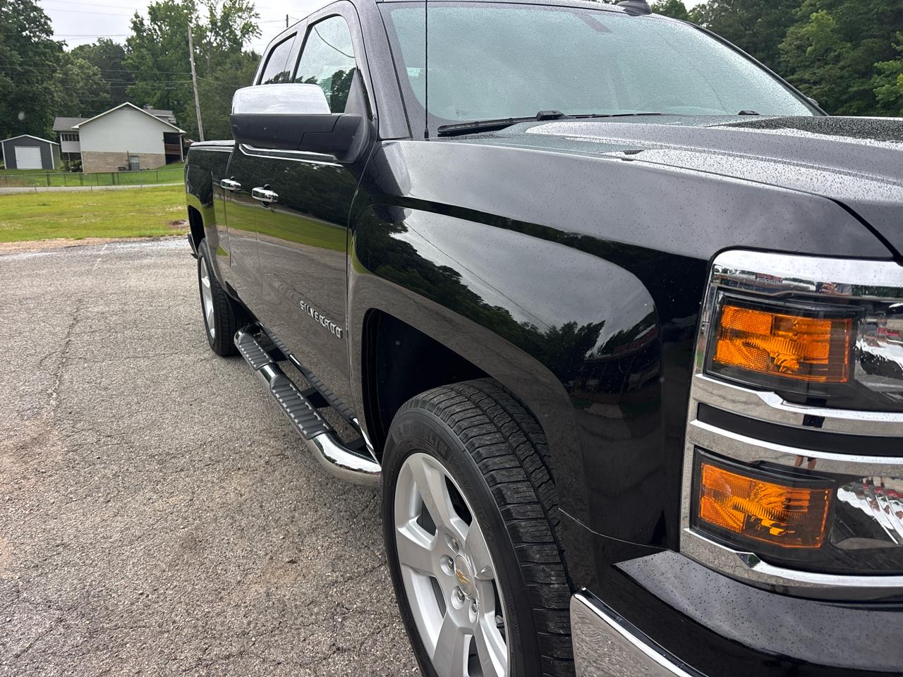 Chevrolet Silverado 1500 1LT Crew Cab 2WD 2015