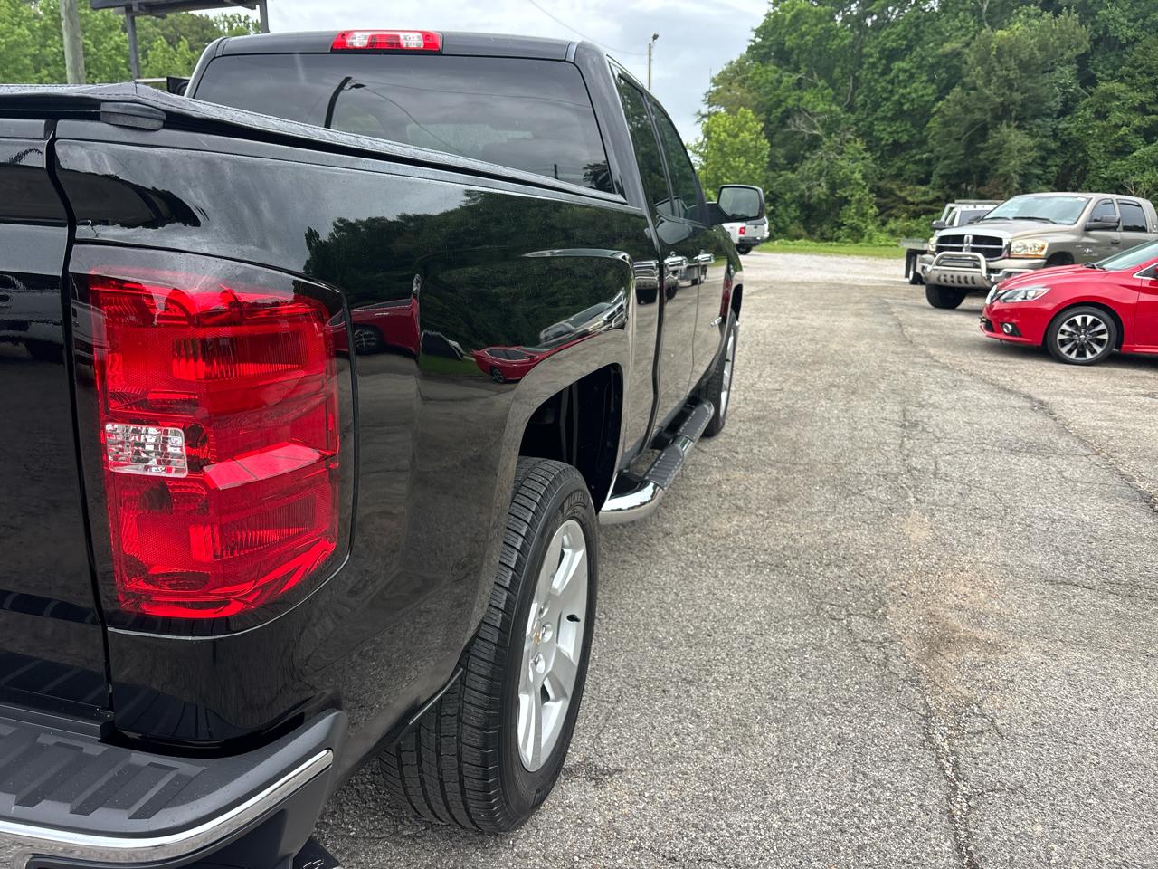 Chevrolet Silverado 1500 1LT Crew Cab 2WD 2015