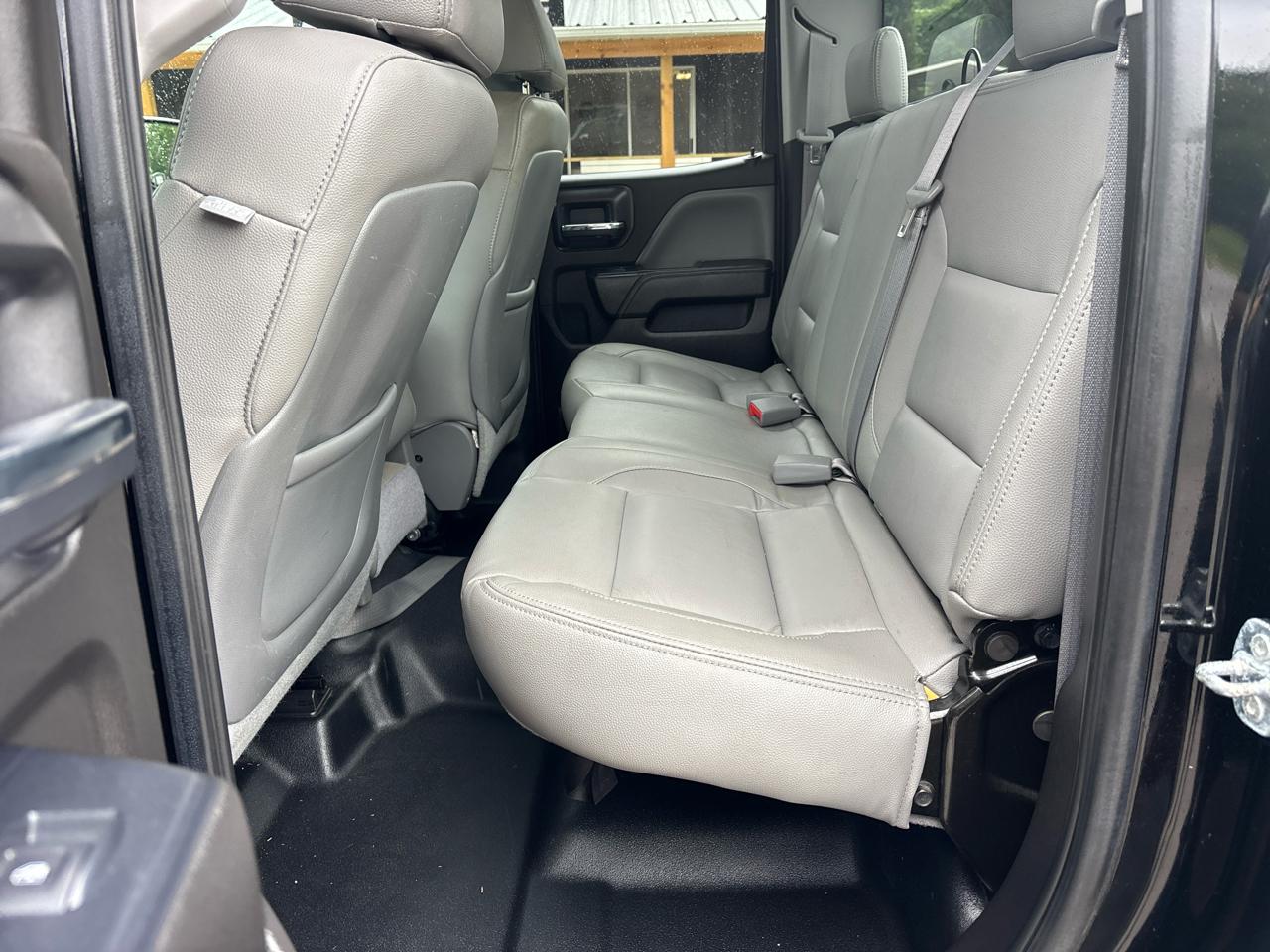 Chevrolet Silverado 1500 1LT Crew Cab 2WD 2015