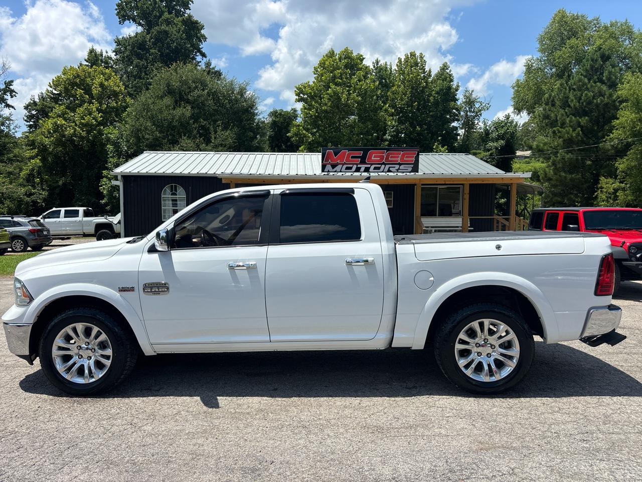 RAM 1500 Longhorn Crew Cab SWB 4WD 2016