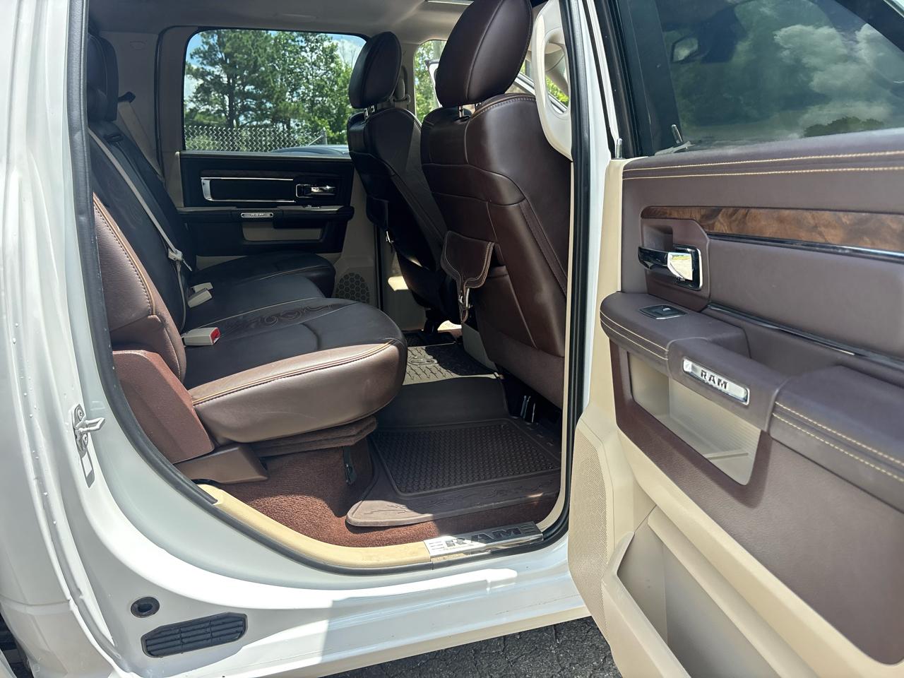 RAM 1500 Longhorn Crew Cab SWB 4WD 2016