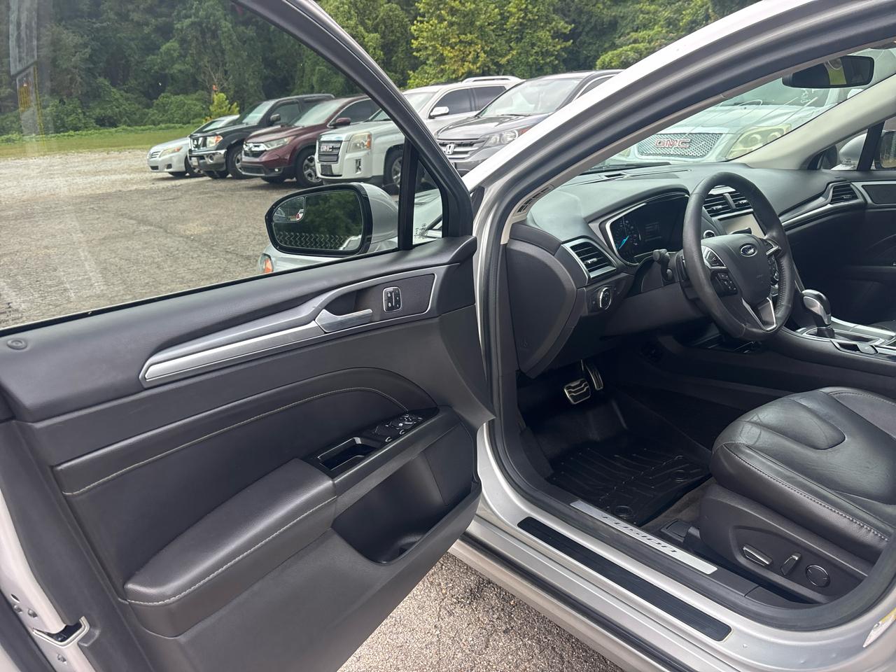 Ford Fusion Titanium AWD 2014
