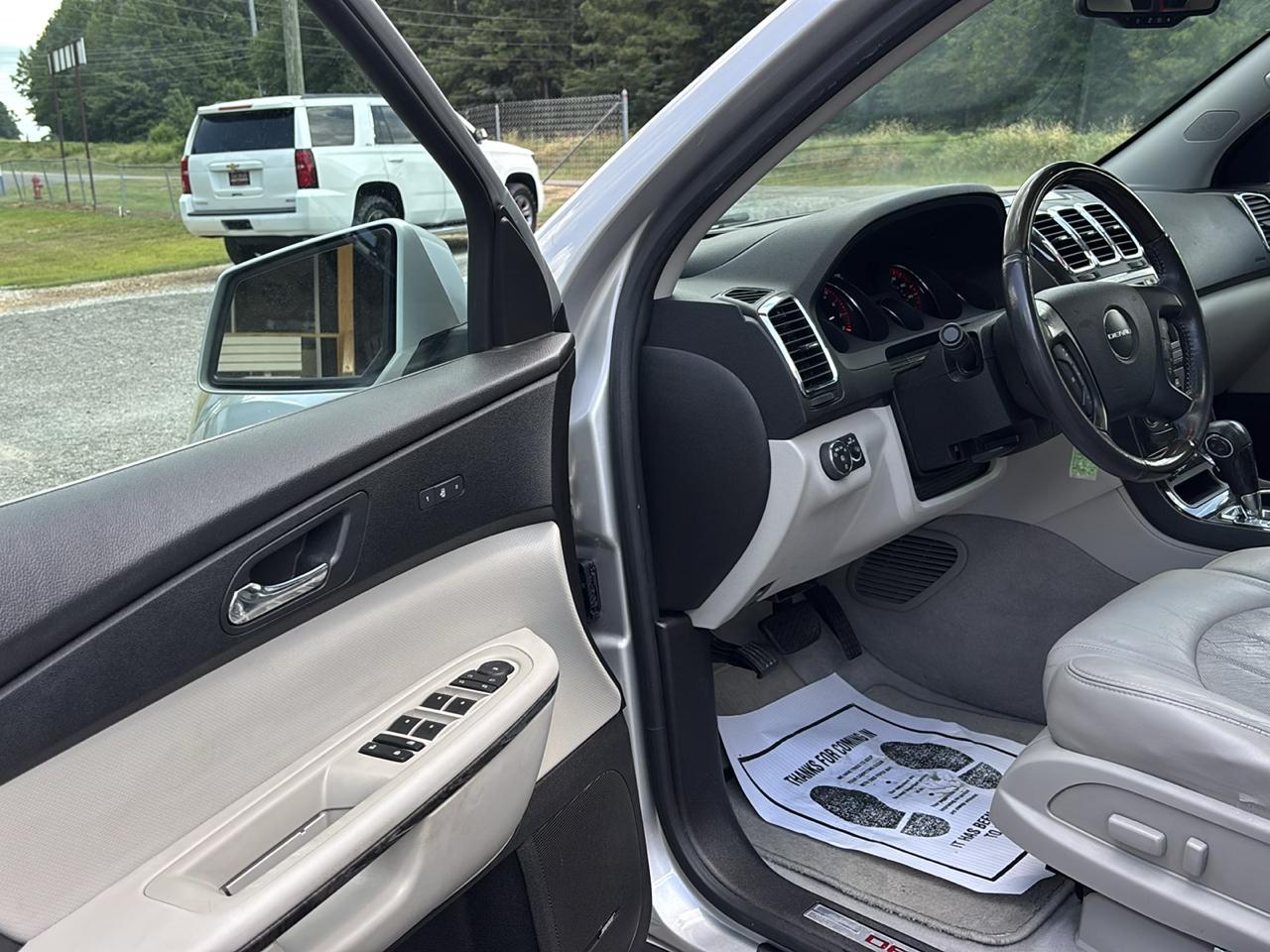 GMC Acadia Denali FWD 2011
