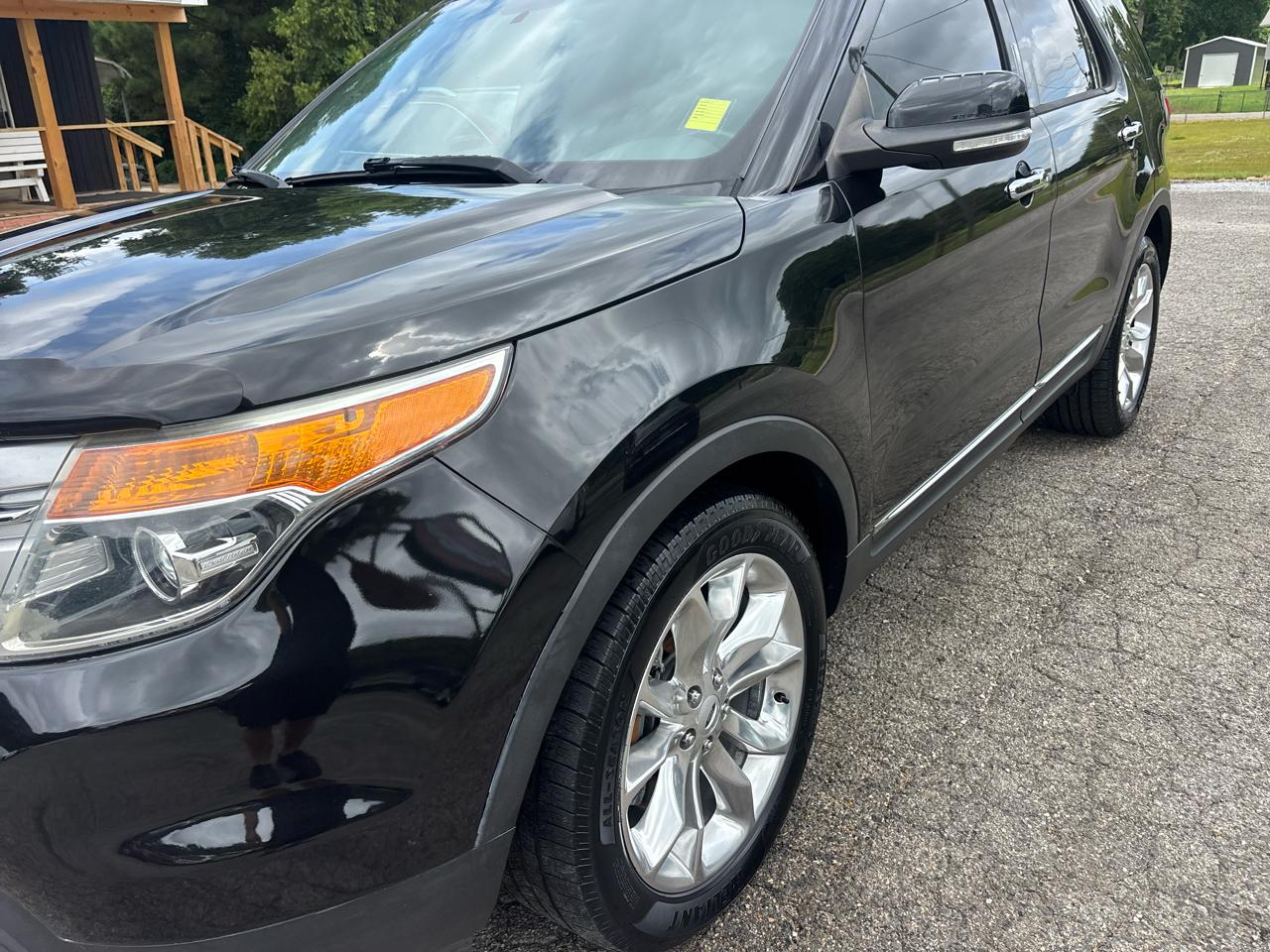 Ford Explorer XLT FWD 2014
