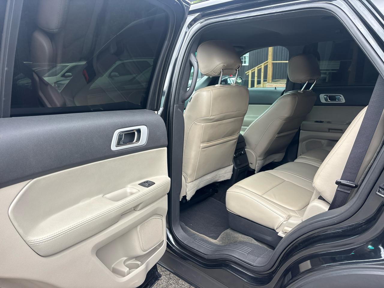 Ford Explorer XLT FWD 2014