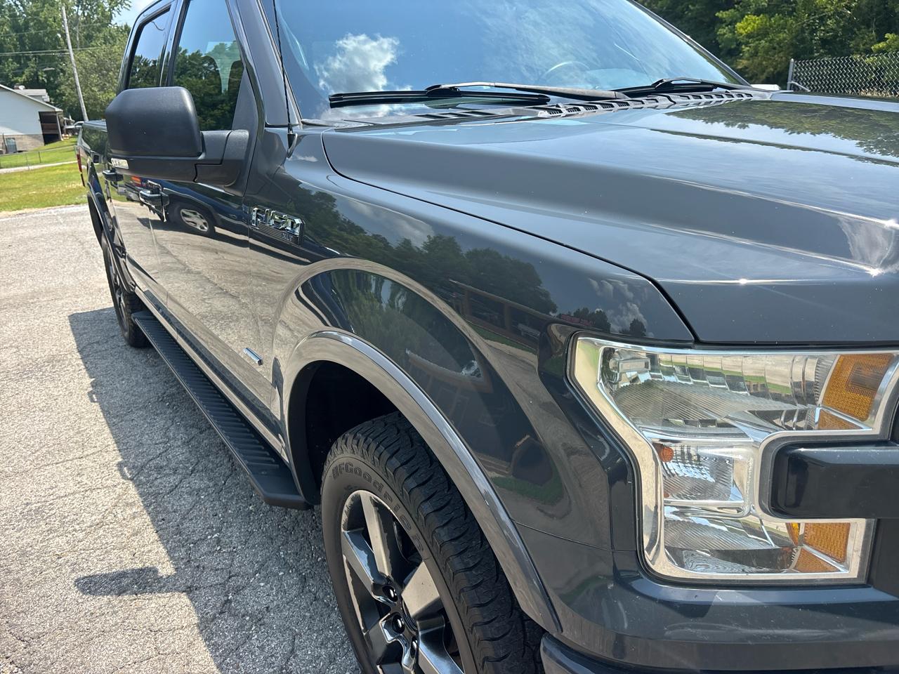 Ford F-150 Lariat SuperCrew 5.5-ft. Bed 4WD 2016