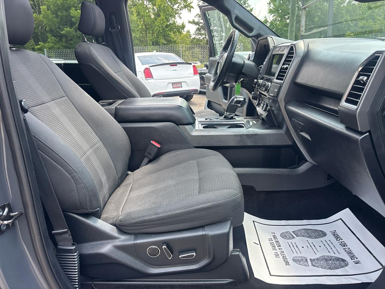 Ford F-150 Lariat SuperCrew 5.5-ft. Bed 4WD 2016
