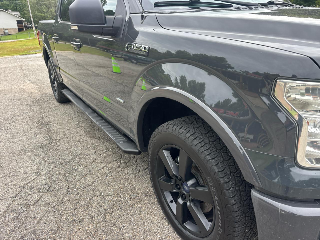 Ford F-150 Lariat SuperCrew 5.5-ft. Bed 4WD 2016