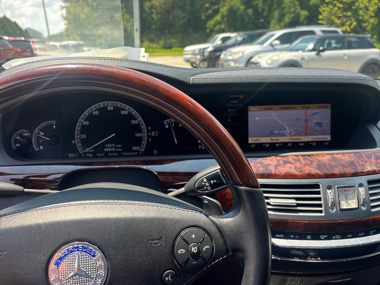 Mercedes-Benz S-Class S550 2012