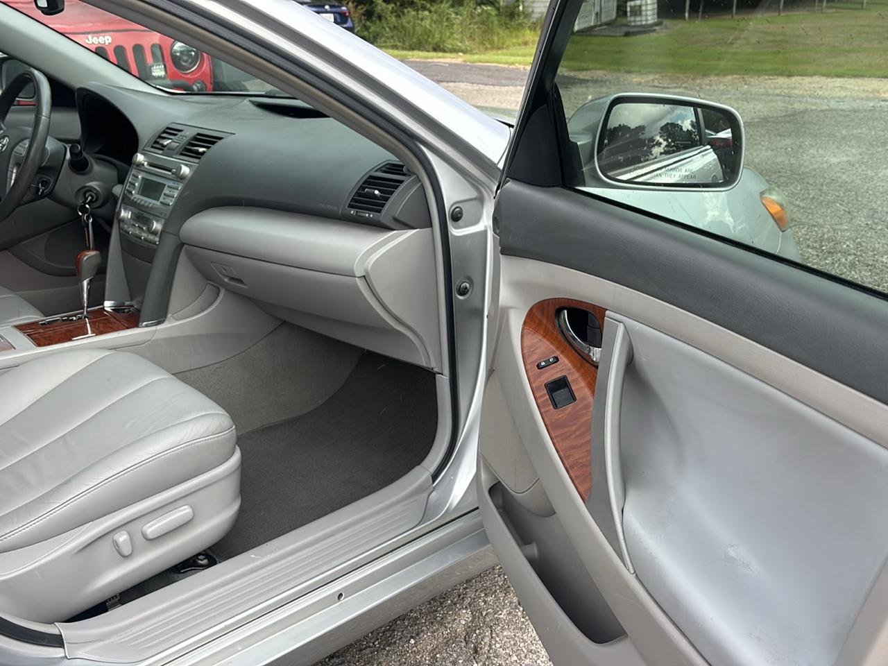 Toyota Camry XLE 5-Spd AT 2009