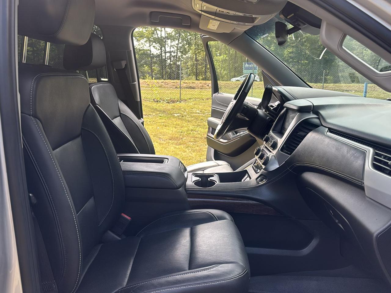 GMC Yukon SLT 2WD 2019