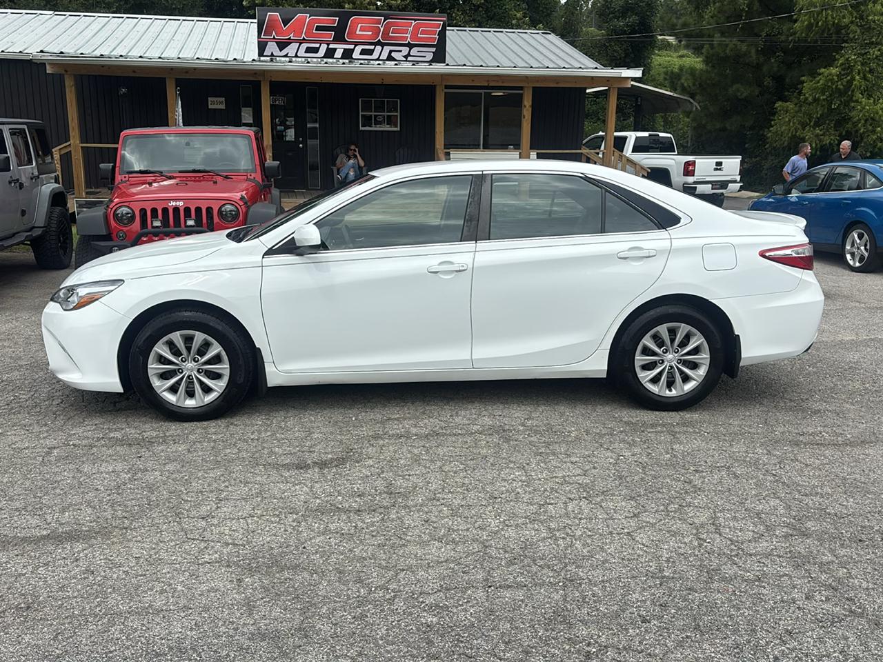 Toyota Camry SE 2017