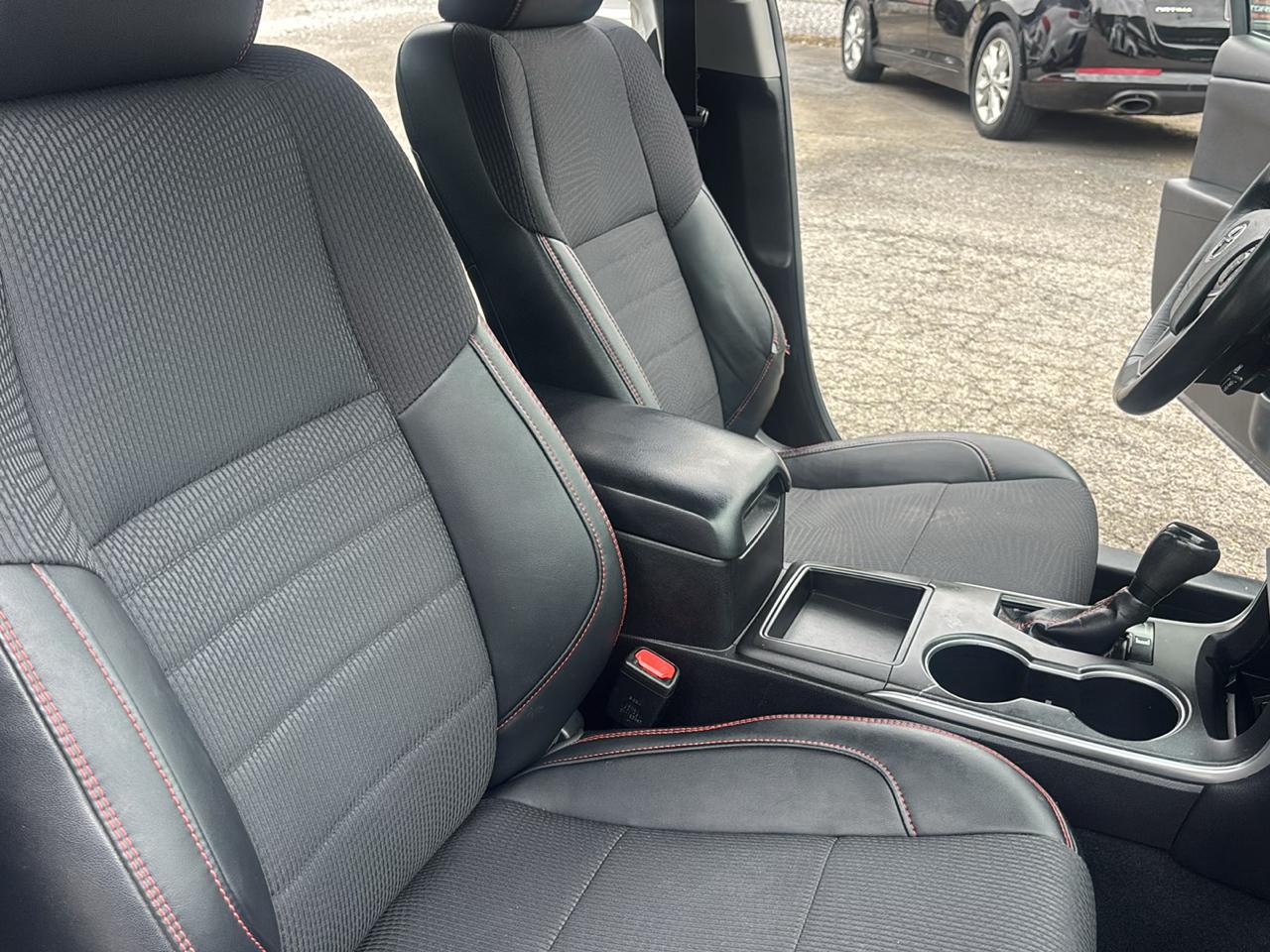 Toyota Camry SE 2017
