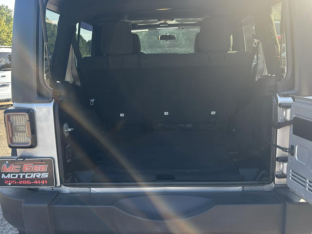 Jeep Wrangler Unlimited Rubicon 4WD 2012