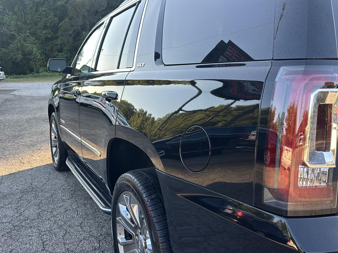 GMC Yukon SLT 4WD 2016